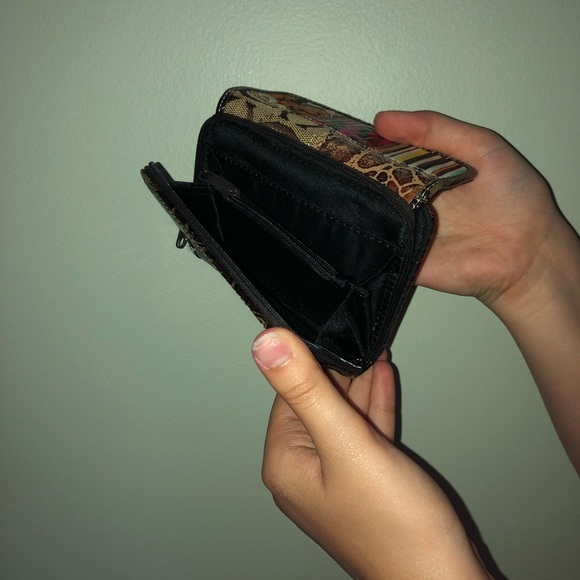 Wallet - Picture 4 of 6